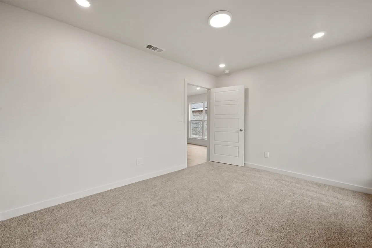 Photo 19 — 8325 24th Street, Lubbock, TX 79407