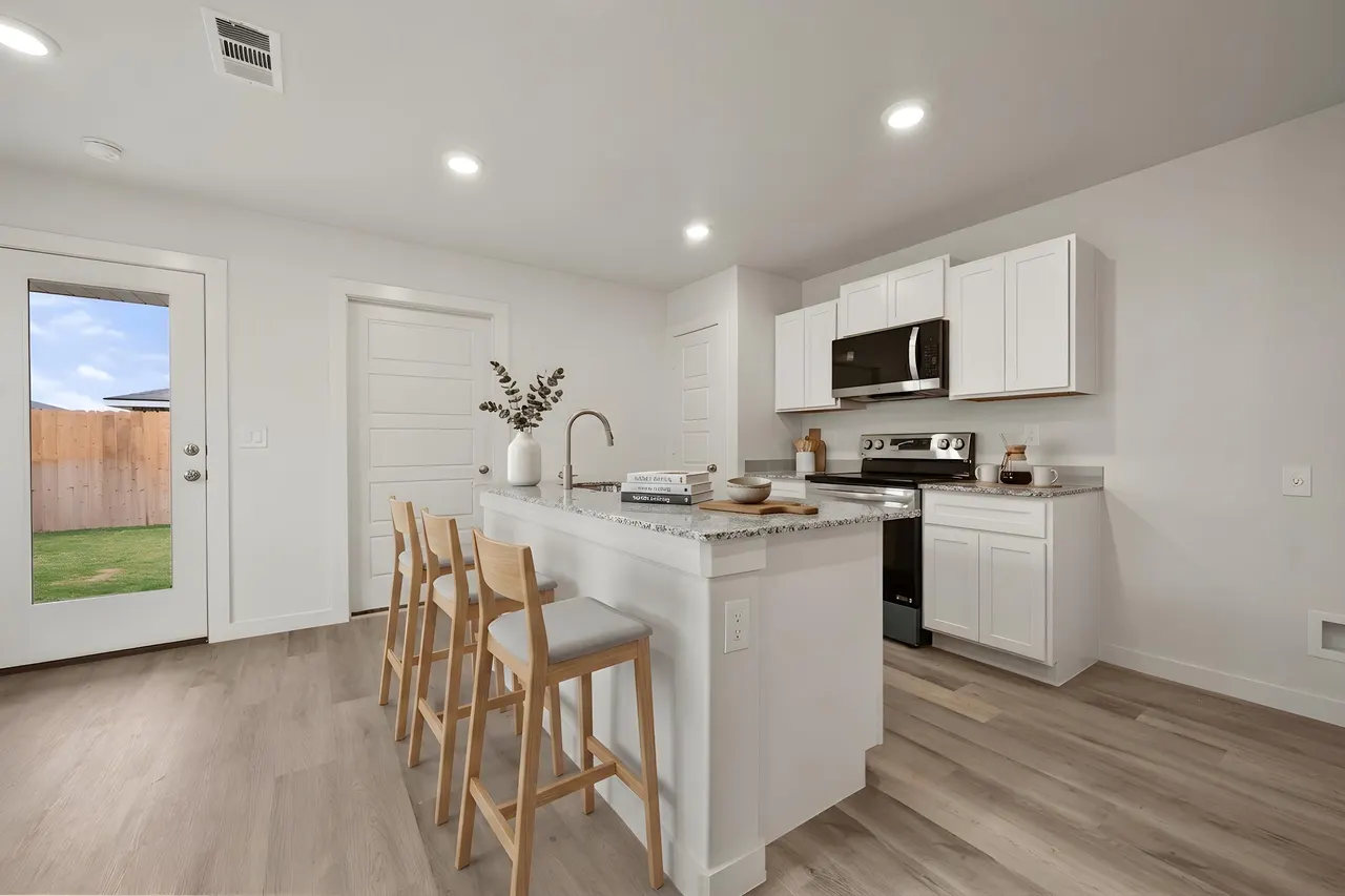 Photo 23 — 8325 24th Street, Lubbock, TX 79407