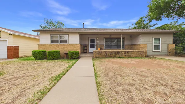 Photo 6 — 2609 46th Street, Lubbock, TX 79413