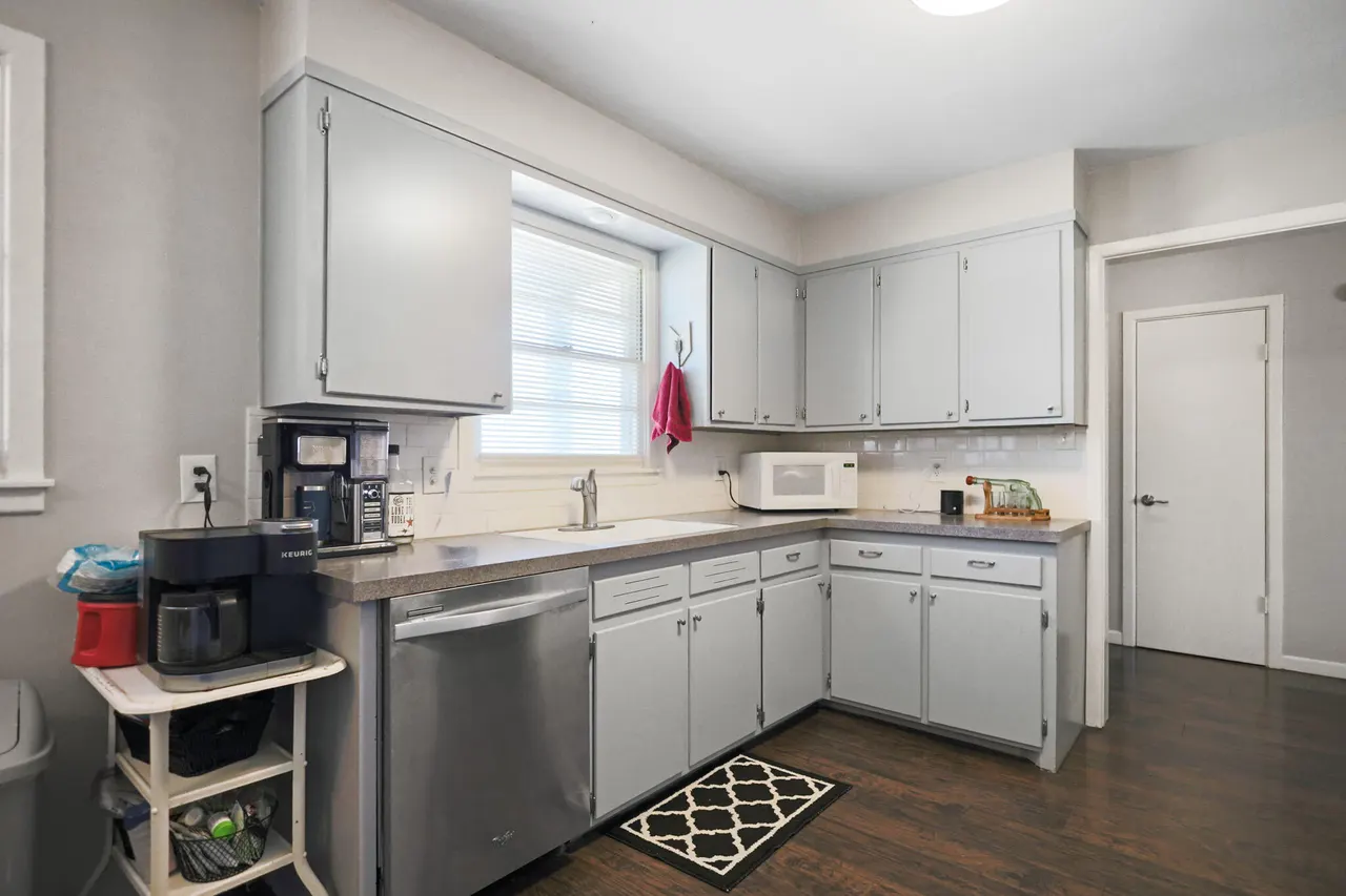 Photo 11 — 4917 49th Street, Lubbock, TX 79414