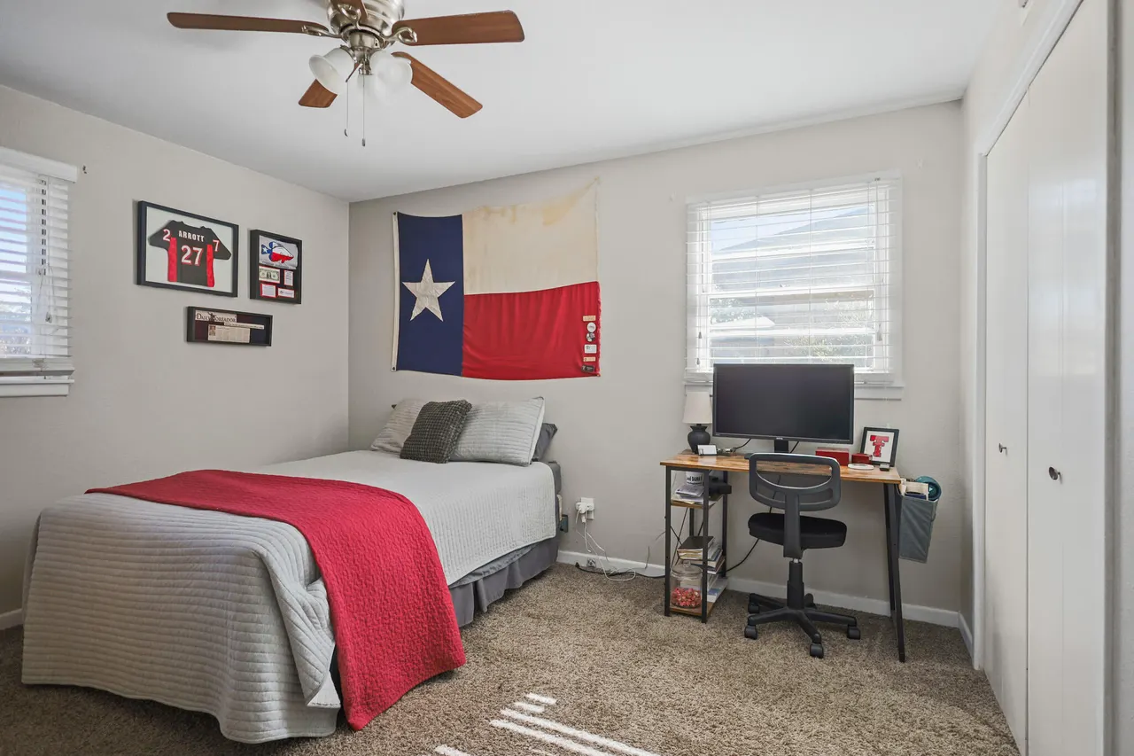 Photo 16 — 4917 49th Street, Lubbock, TX 79414