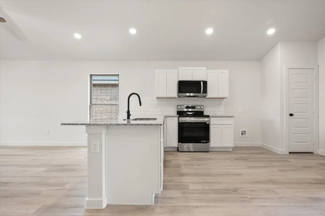 Photo 11 — 2412 Bryan Avenue, Wolfforth, TX 79382
