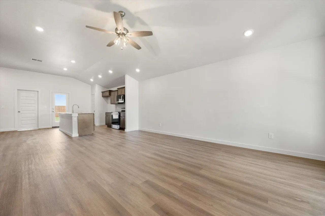 Photo 5 — 2414 Bryan Avenue, Wolfforth, TX 79382