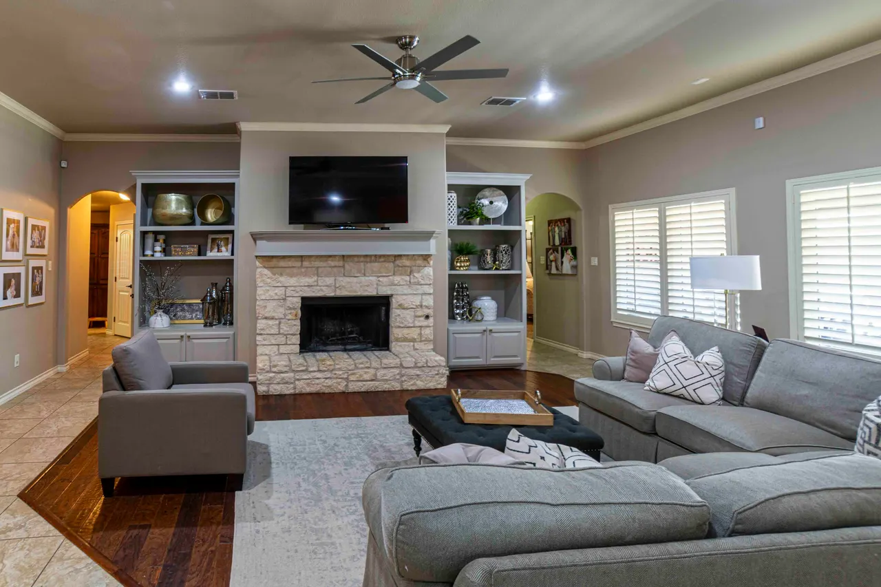 Photo 5 — 3807 105th Street, Lubbock, TX 79423