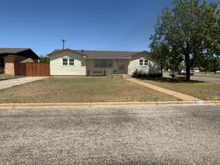 Sold home at 602 8th Street