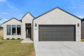 Sold home at 1404 Farmhouse Avenue
