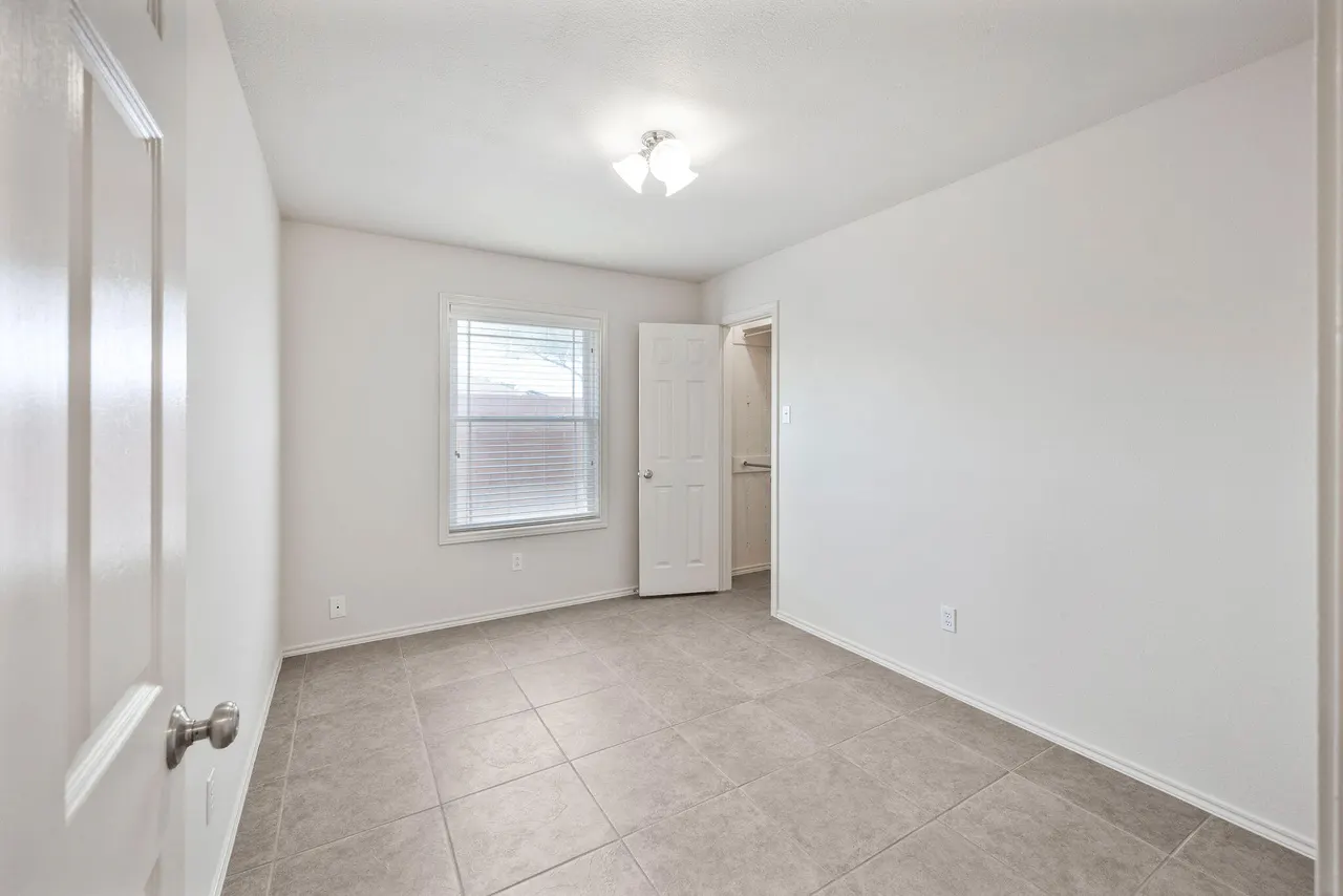 Photo 25 — 8312 Elgin Avenue, Lubbock, TX 79423