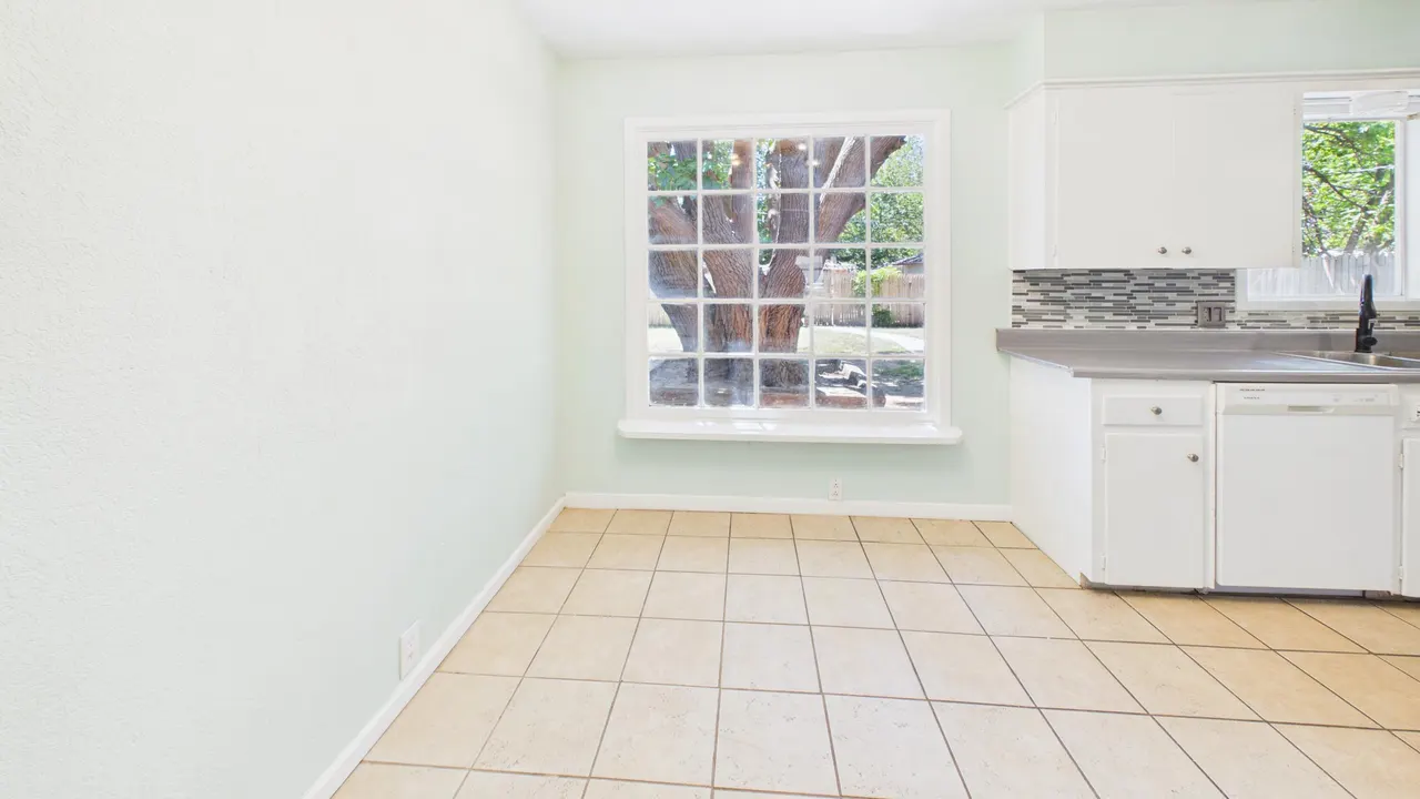 Photo 10 — 4405 47th Street, Lubbock, TX 79414