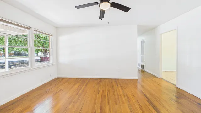Photo 8 — 4405 47th Street, Lubbock, TX 79414