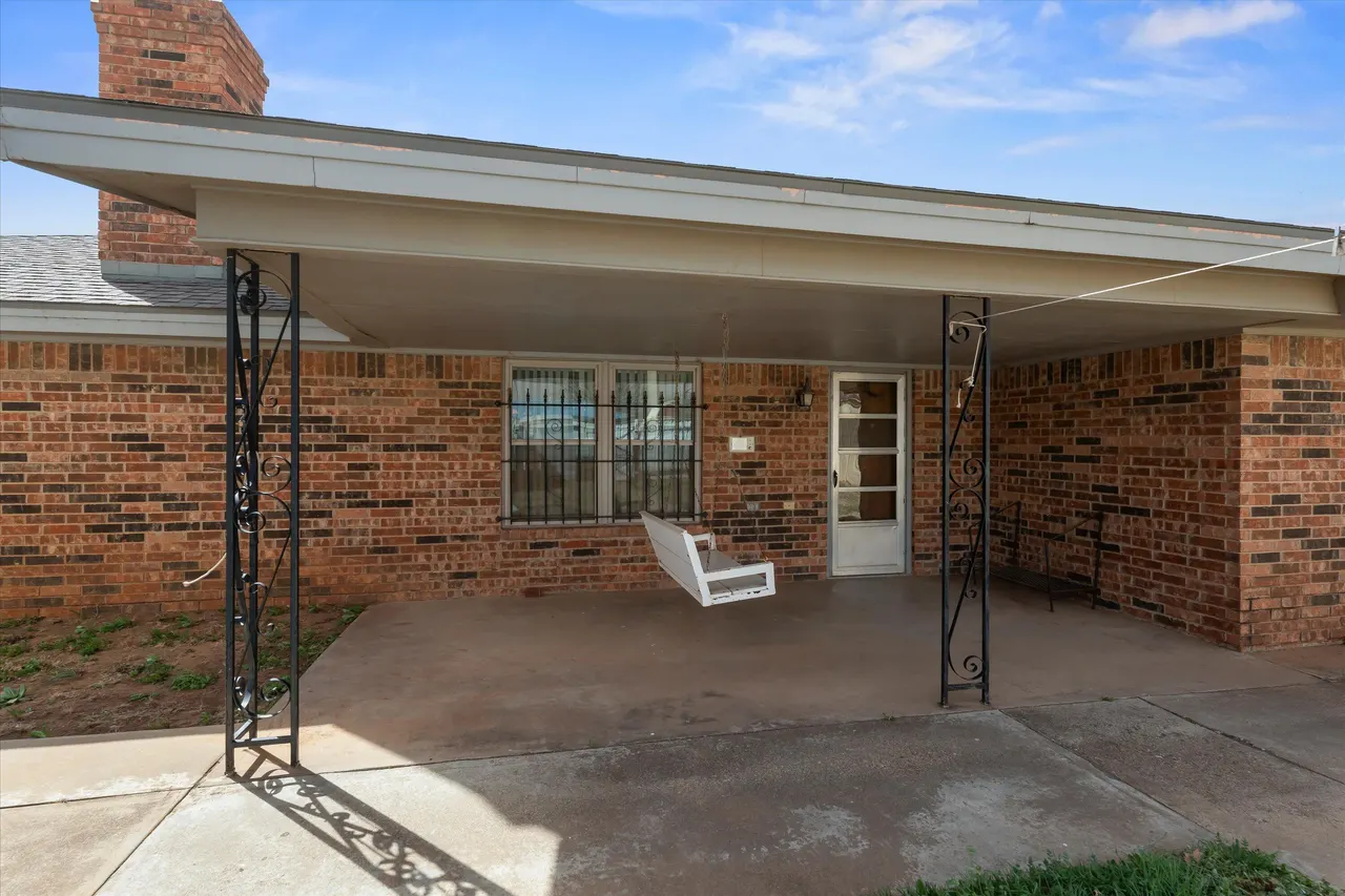 Photo 28 — 308 W 6th Street, Sundown, TX 79372