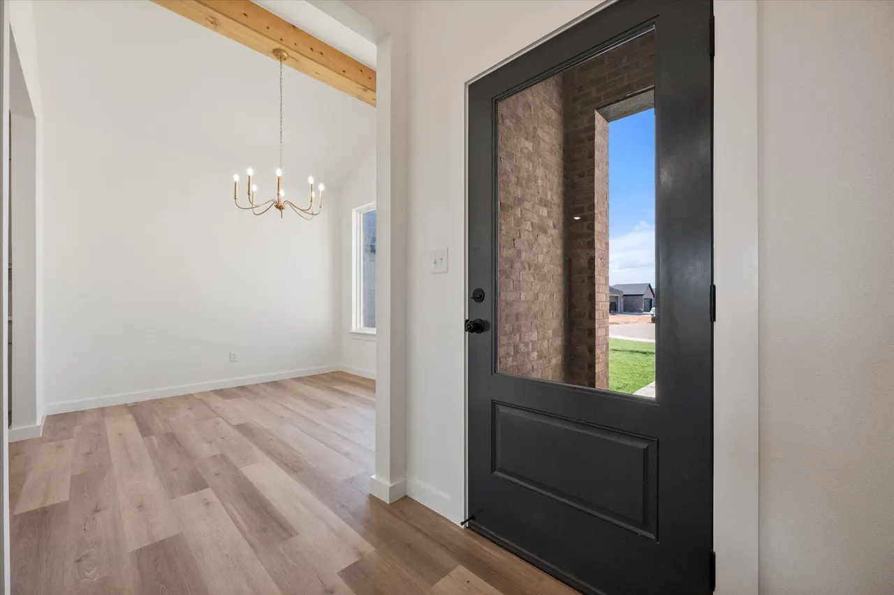 Photo 5 — 714 E 13th Street, Wolfforth, TX 79382