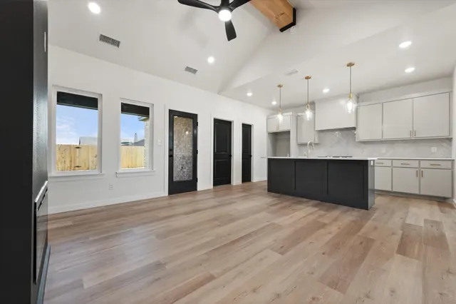 Photo 7 — 714 E 13th Street, Wolfforth, TX 79382