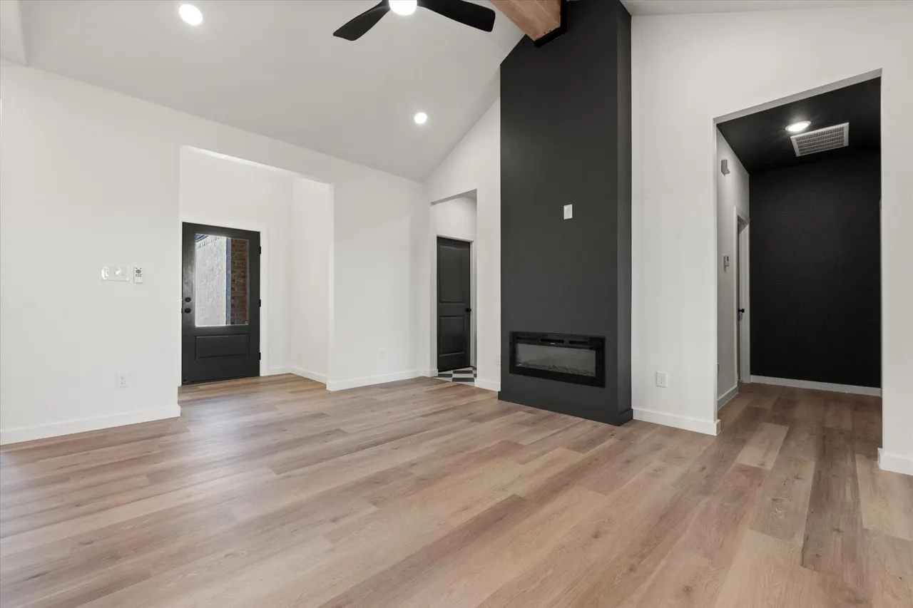 Photo 10 — 714 E 13th Street, Wolfforth, TX 79382