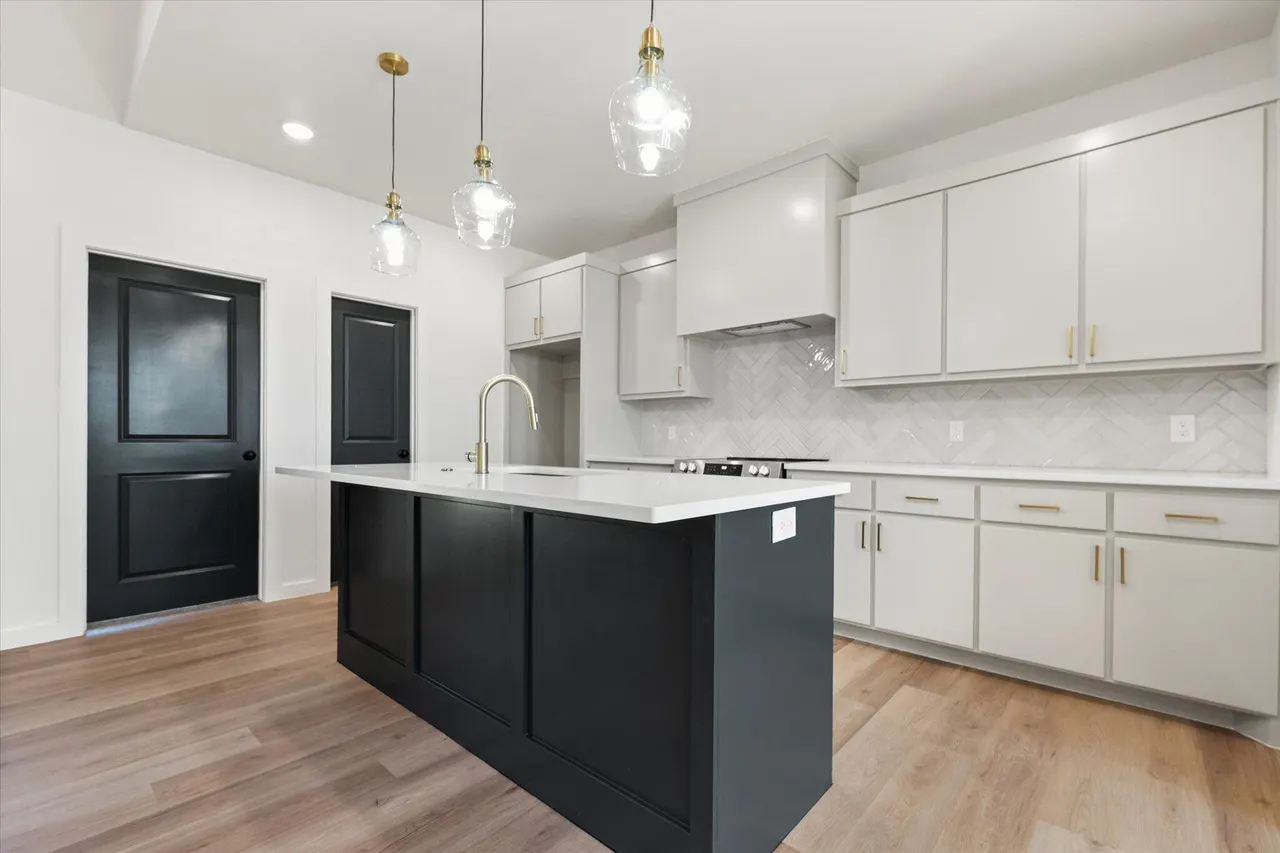 Photo 12 — 714 E 13th Street, Wolfforth, TX 79382