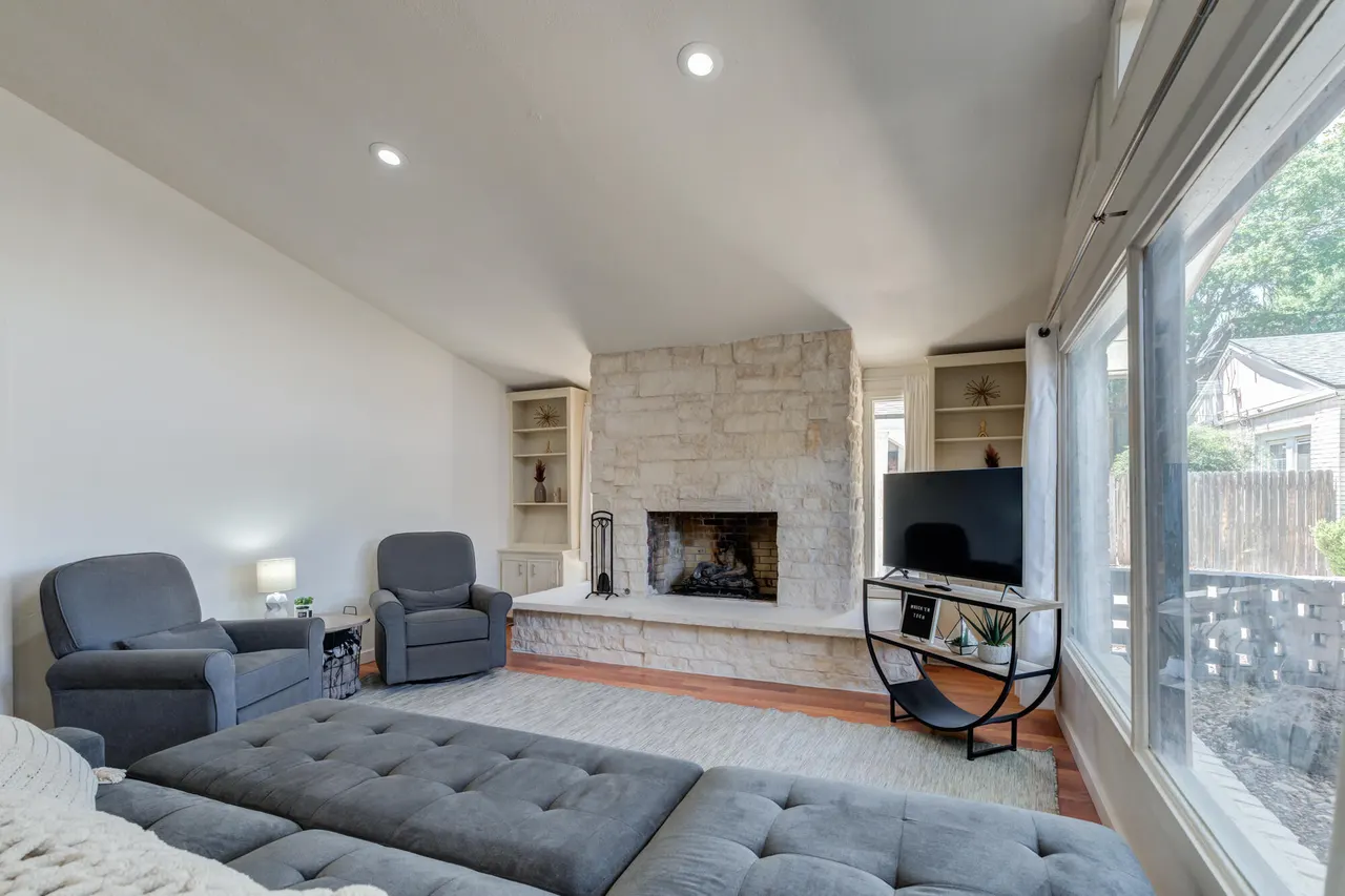 Photo 12 — 2607 20th Street, Lubbock, TX 79410