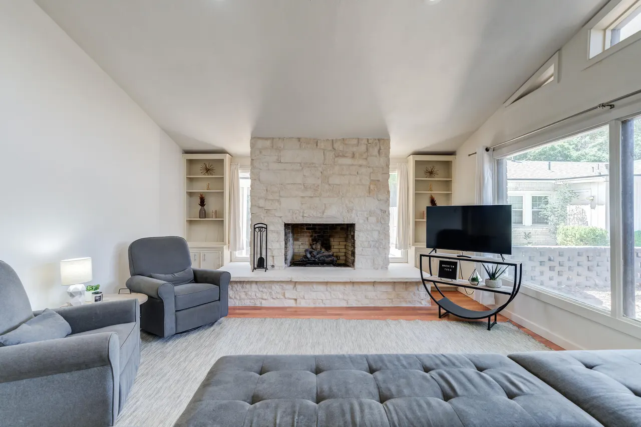 Photo 13 — 2607 20th Street, Lubbock, TX 79410
