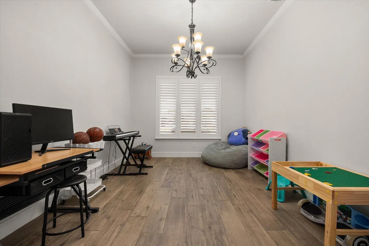 Photo 22 — 1009 Dogwood Avenue, Idalou, TX 79329
