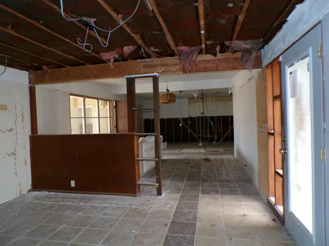 Photo 5 — 2829 66th Street, Lubbock, TX 79413