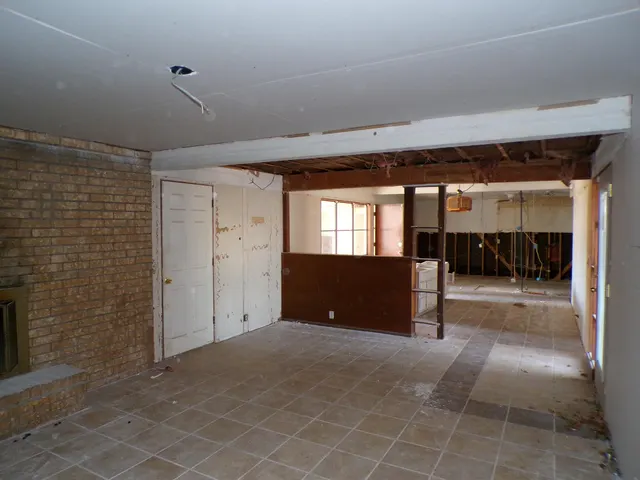 Photo 6 — 2829 66th Street, Lubbock, TX 79413