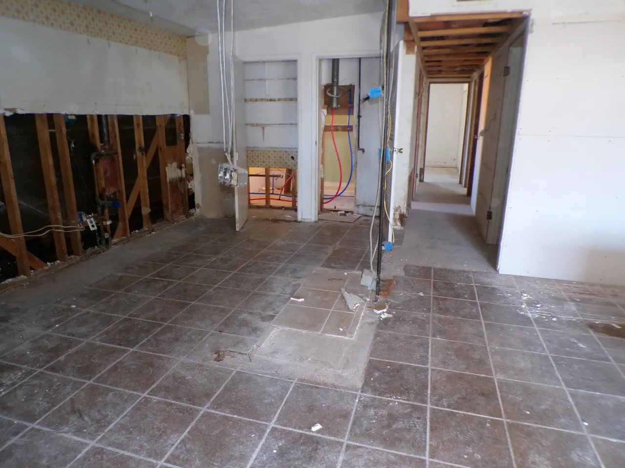 Photo 11 — 2829 66th Street, Lubbock, TX 79413
