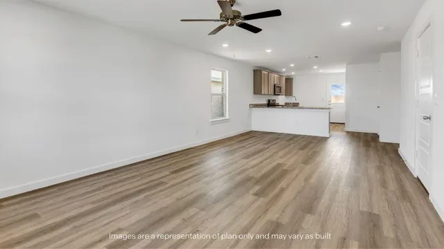 Photo 5 — 7415 9th Street, Lubbock, TX 79416