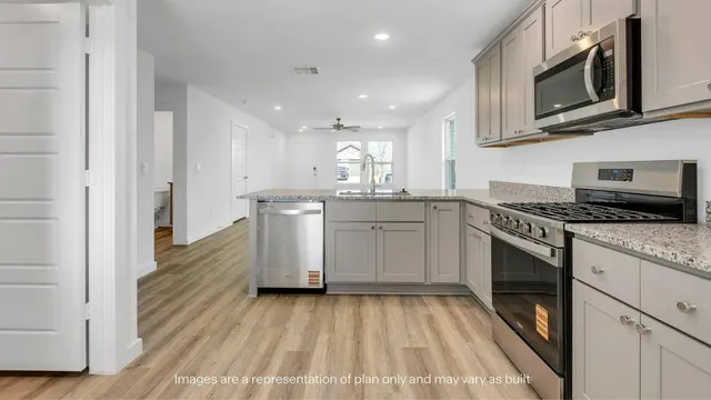 Photo 7 — 7415 9th Street, Lubbock, TX 79416
