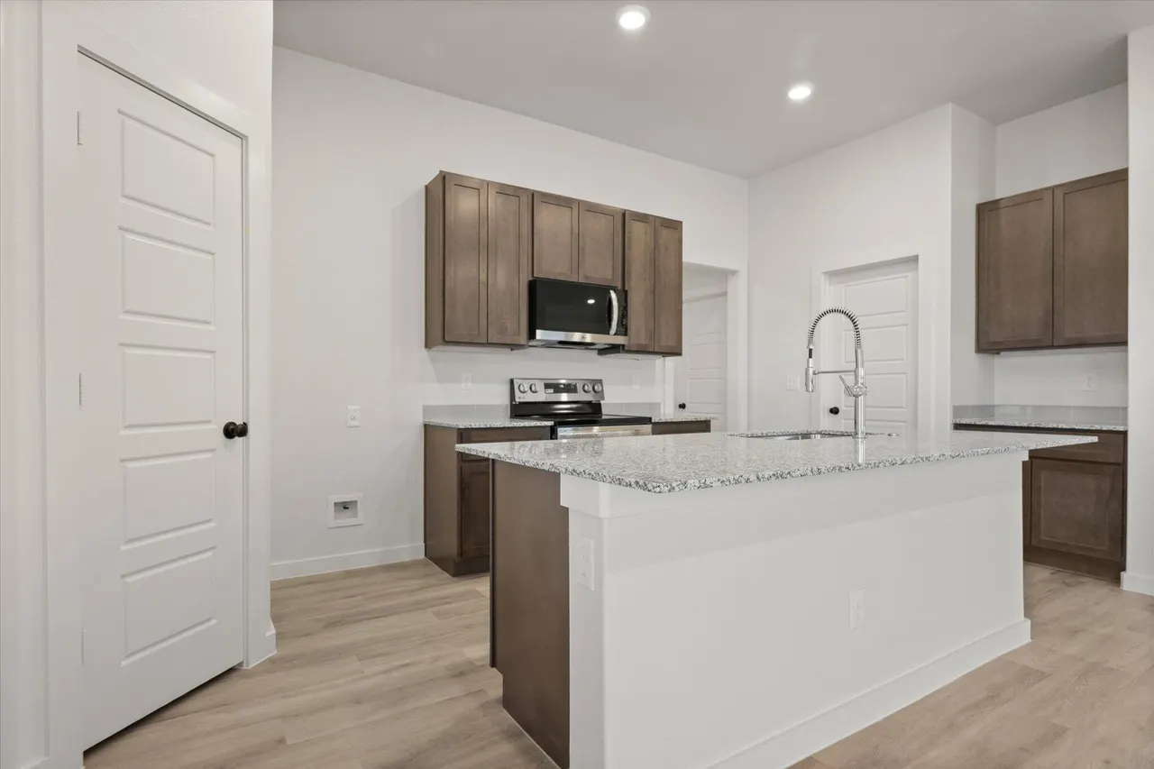 Photo 11 — 1313 Saratoga Avenue, Lubbock, TX 79416