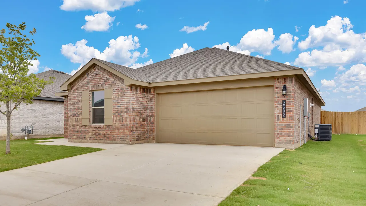Photo 3 — 2302 150th Place, Lubbock, TX 79423