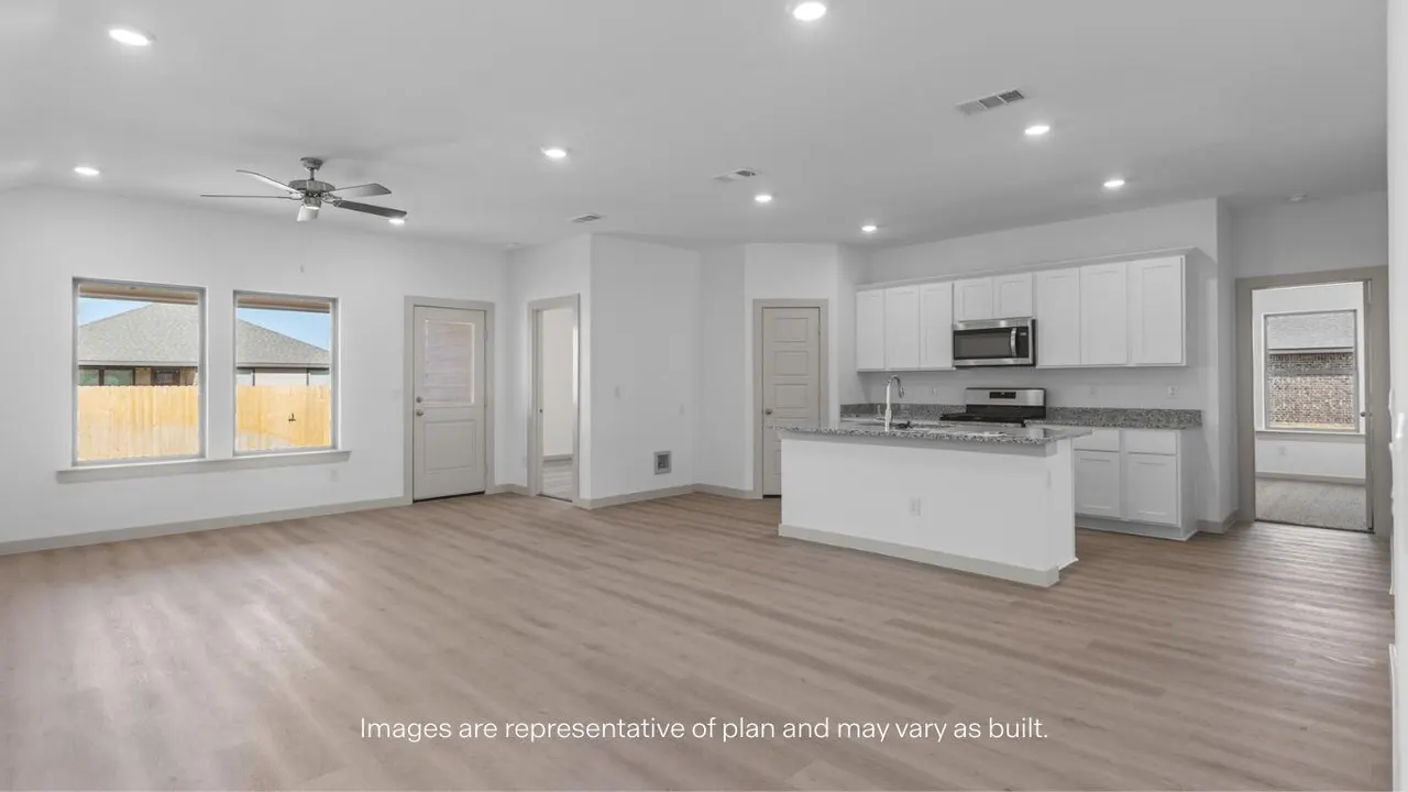 Photo 4 — 2302 150th Place, Lubbock, TX 79423