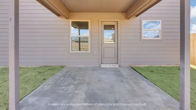 Photo 5 — 426 15th Street, Wolfforth, TX 79382