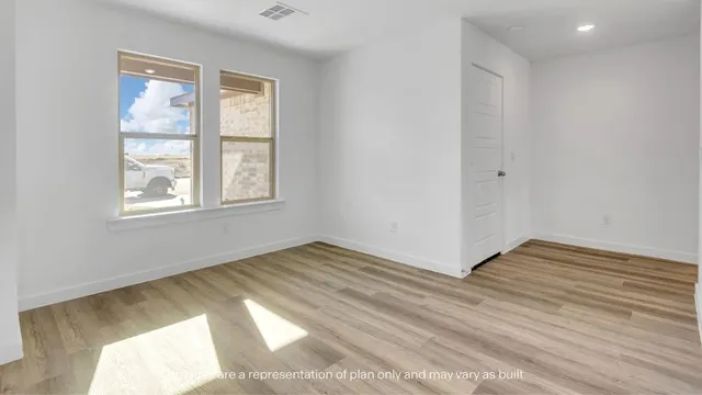 Photo 7 — 426 15th Street, Wolfforth, TX 79382