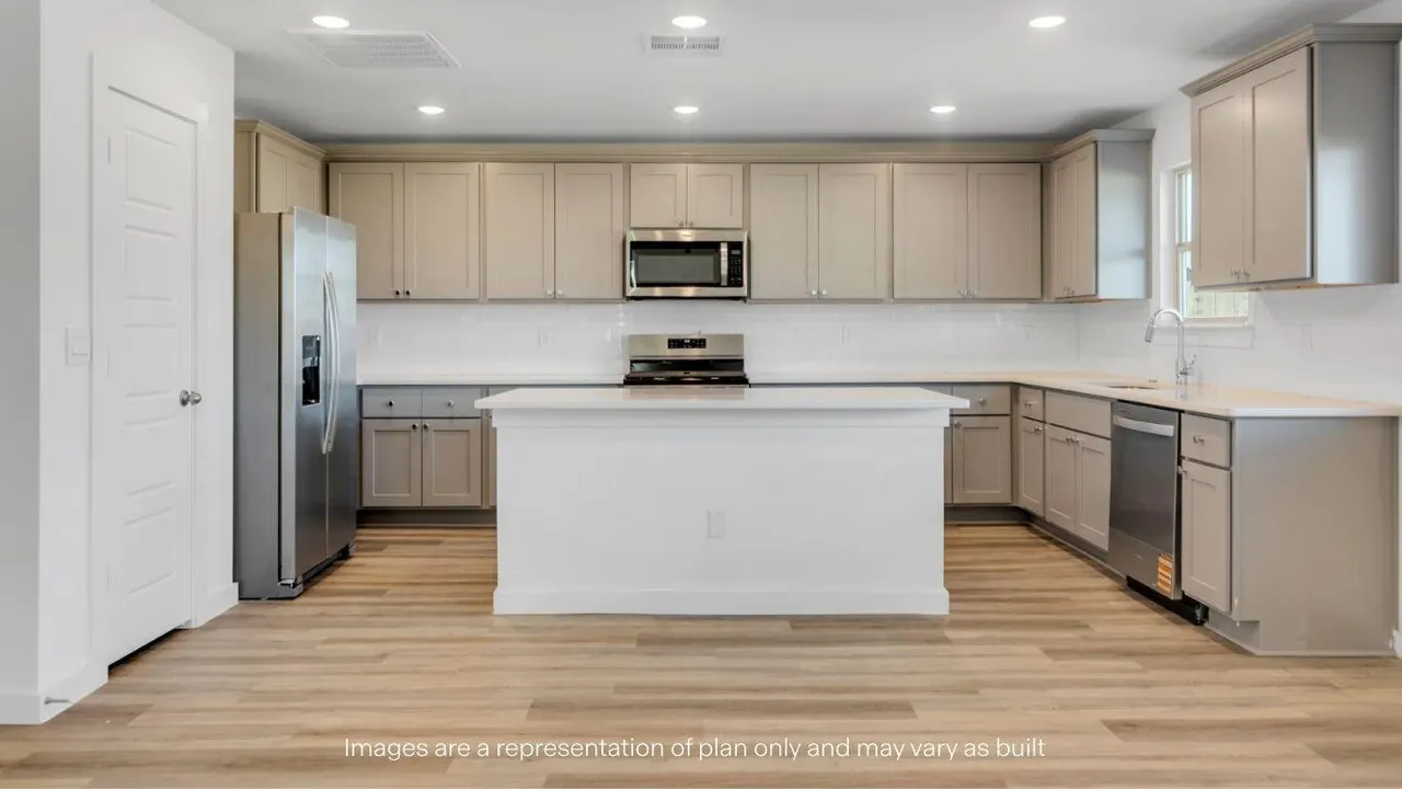 Photo 12 — 426 15th Street, Wolfforth, TX 79382