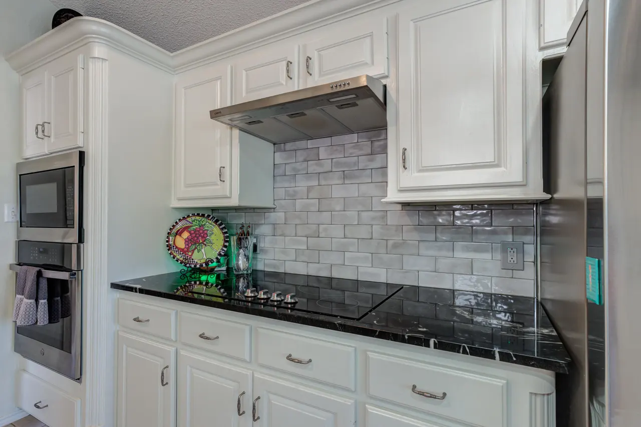 Photo 14 — 3215 63rd Street, Lubbock, TX 79413