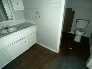 Photo 12 — 2401 22nd Street, Lubbock, TX 79411