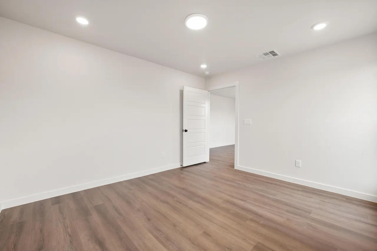Photo 16 — 8327 24th Street, Lubbock, TX 79407