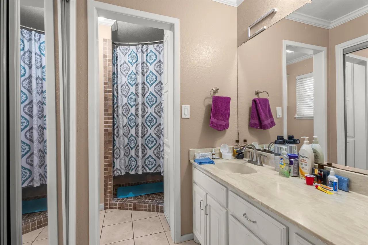 Photo 12 — 206 W 7th Street, Sundown, TX 79372