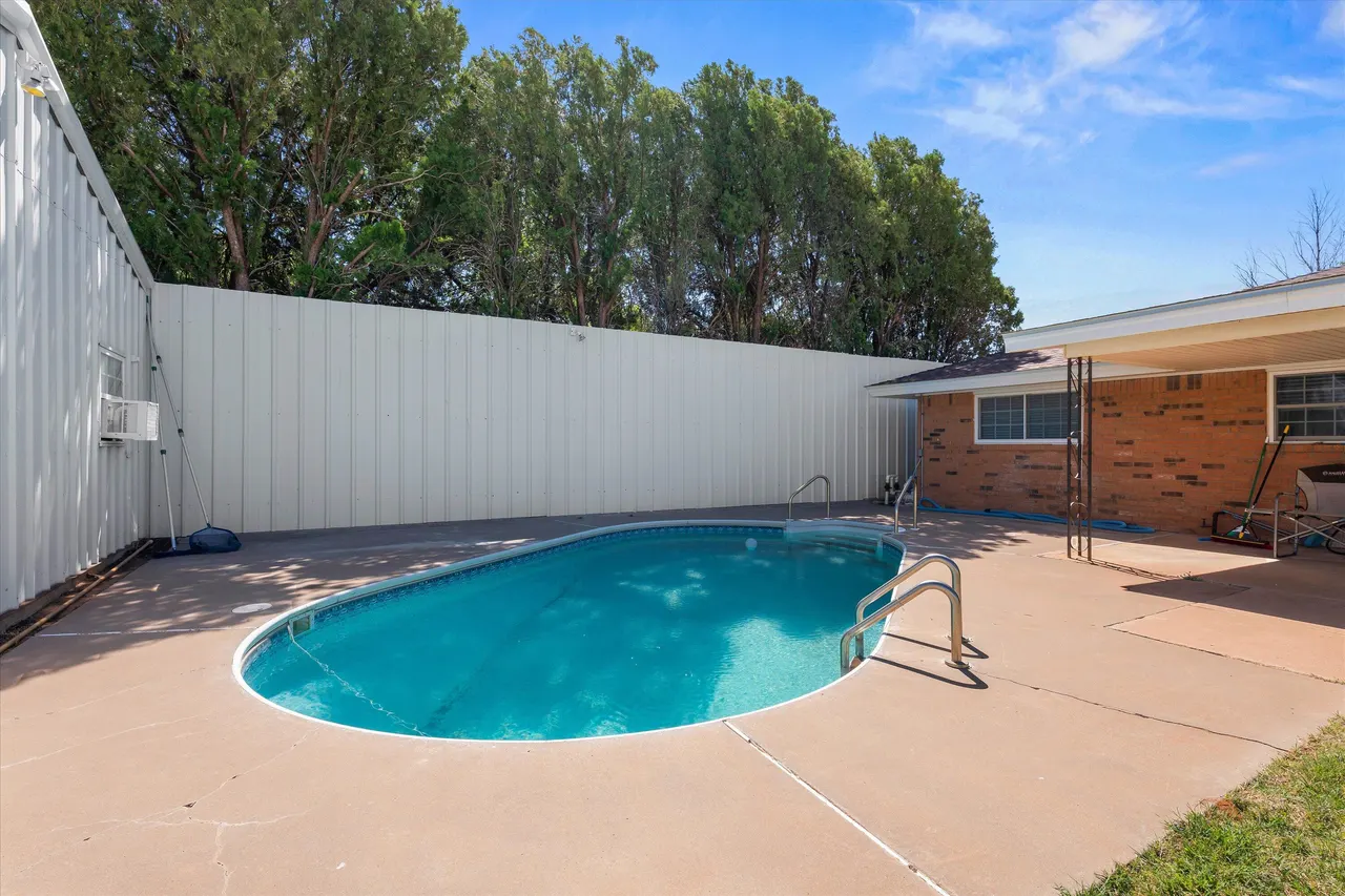 Photo 23 — 206 W 7th Street, Sundown, TX 79372