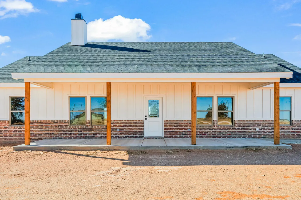 Photo 3 — 4062 Hawk Road, Ropesville, TX 79358