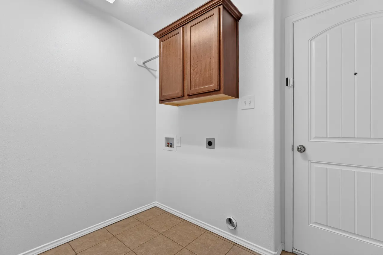 Photo 21 — 6810 83rd Street, Lubbock, TX 79424