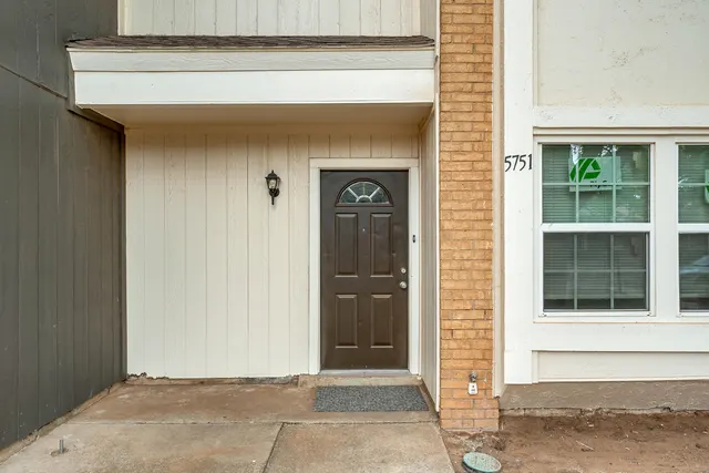Photo 3 — 5751 38th Street, Lubbock, TX 79407