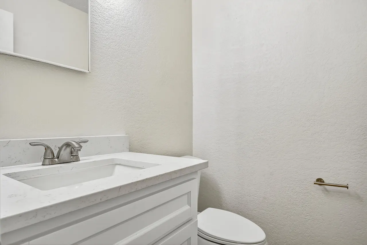 Photo 18 — 5751 38th Street, Lubbock, TX 79407