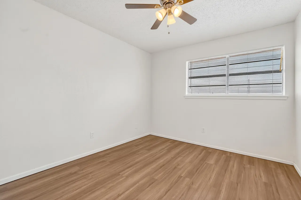Photo 39 — 5751 38th Street, Lubbock, TX 79407
