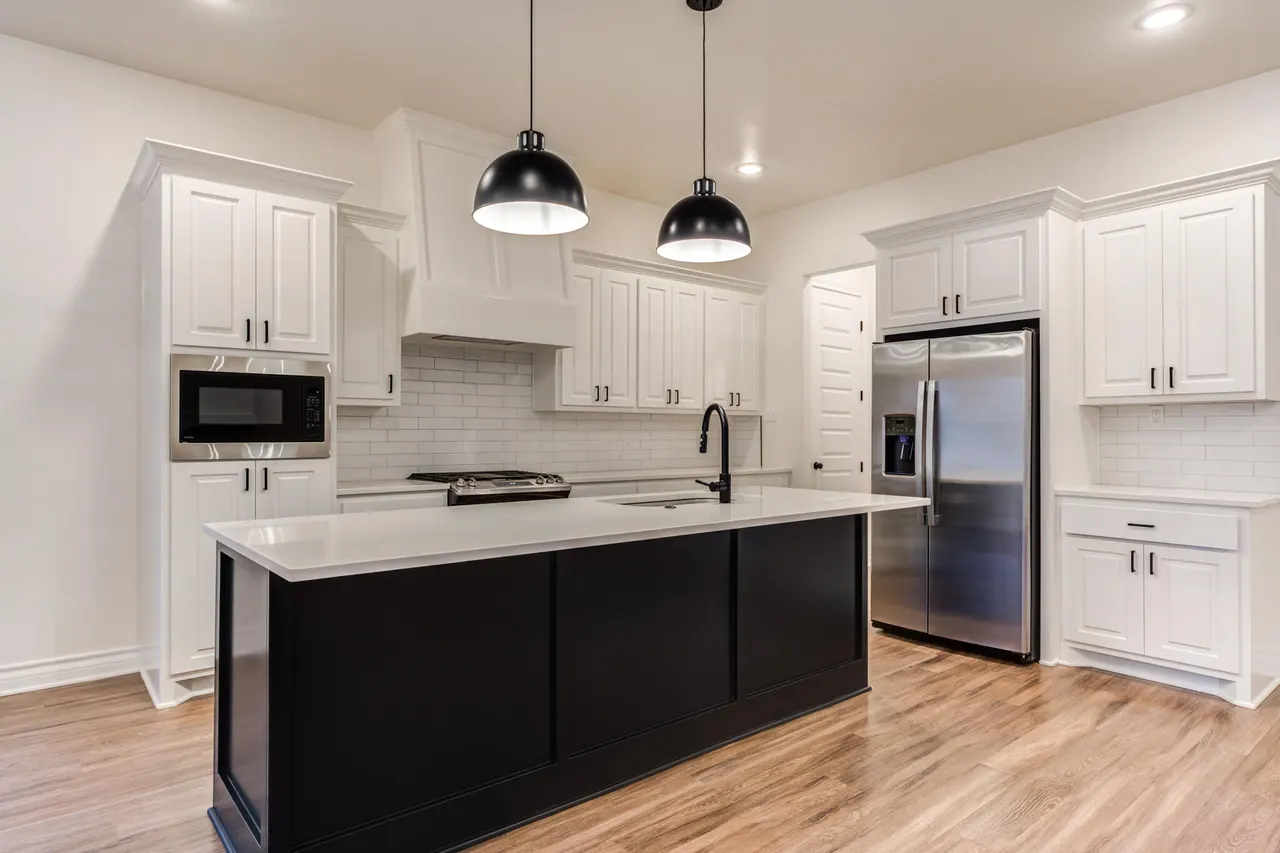Photo 13 — 5716 119th Street, Lubbock, TX 79424