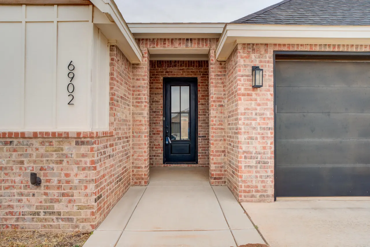 Photo 13 — 6902 55th Street, Lubbock, TX 79407