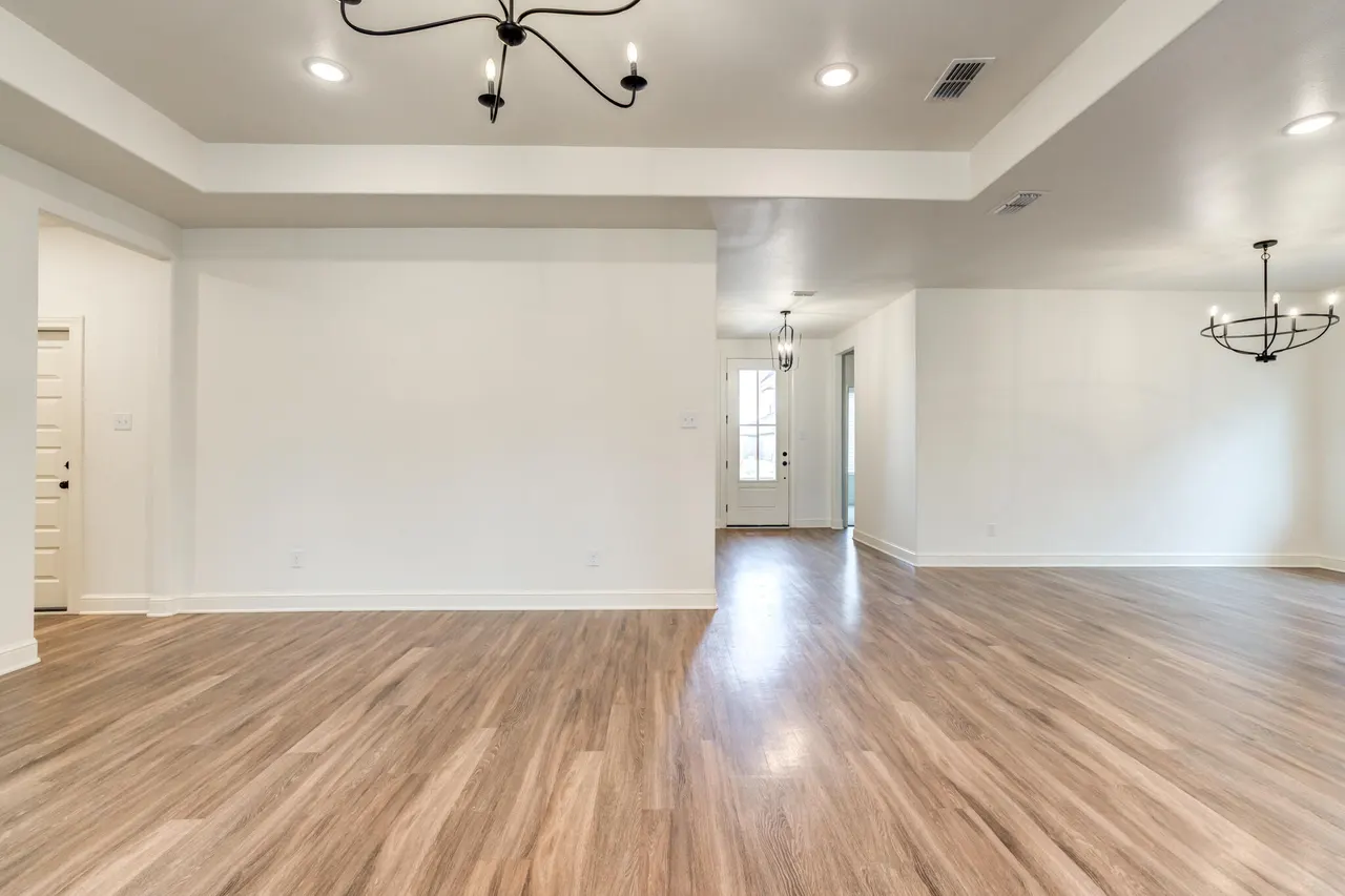Photo 31 — 6902 55th Street, Lubbock, TX 79407