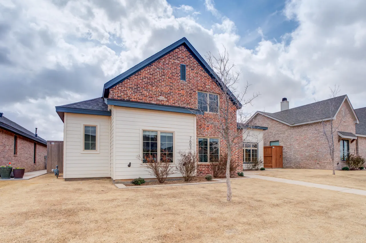 Photo 11 — 7603 52nd Street, Lubbock, TX 79407