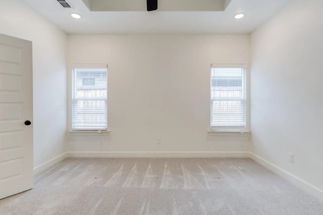 Photo 7 — 7609 52nd Street, Lubbock, TX 79407