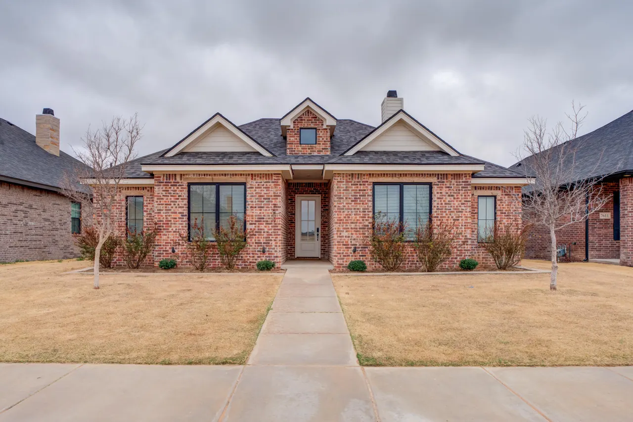 Photo 9 — 7609 52nd Street, Lubbock, TX 79407