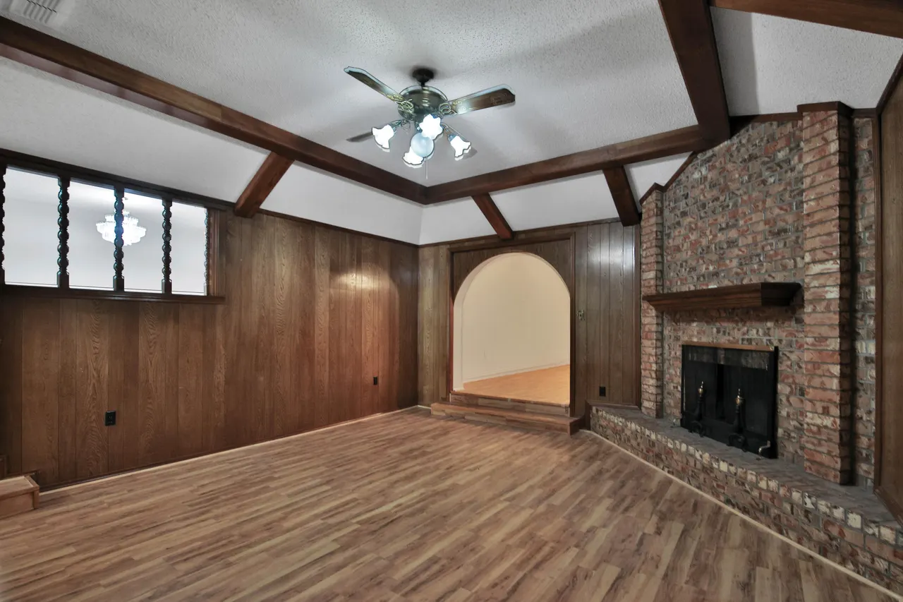 Photo 8 — 5013 57th Street, Lubbock, TX 79414