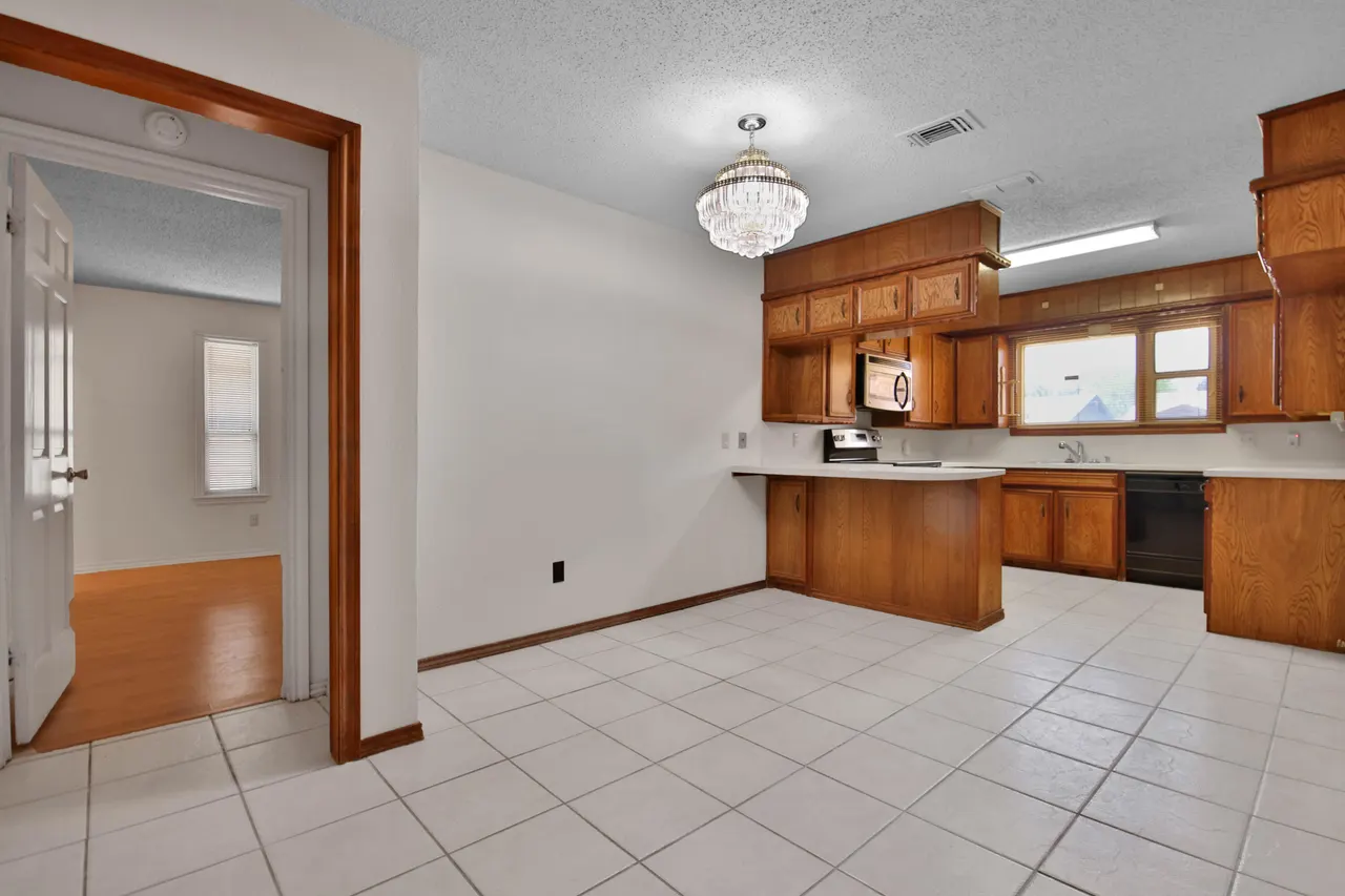 Photo 26 — 5013 57th Street, Lubbock, TX 79414